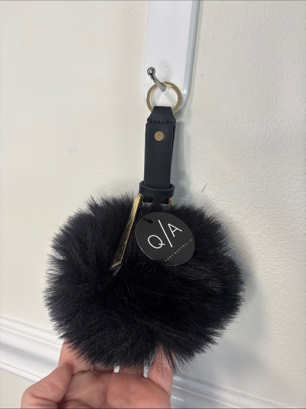 QUAY AUTSTRAILKS LARGE BLACK POM POM KEYCHAIN/BAG CHARM W/GOLD ACCENTS